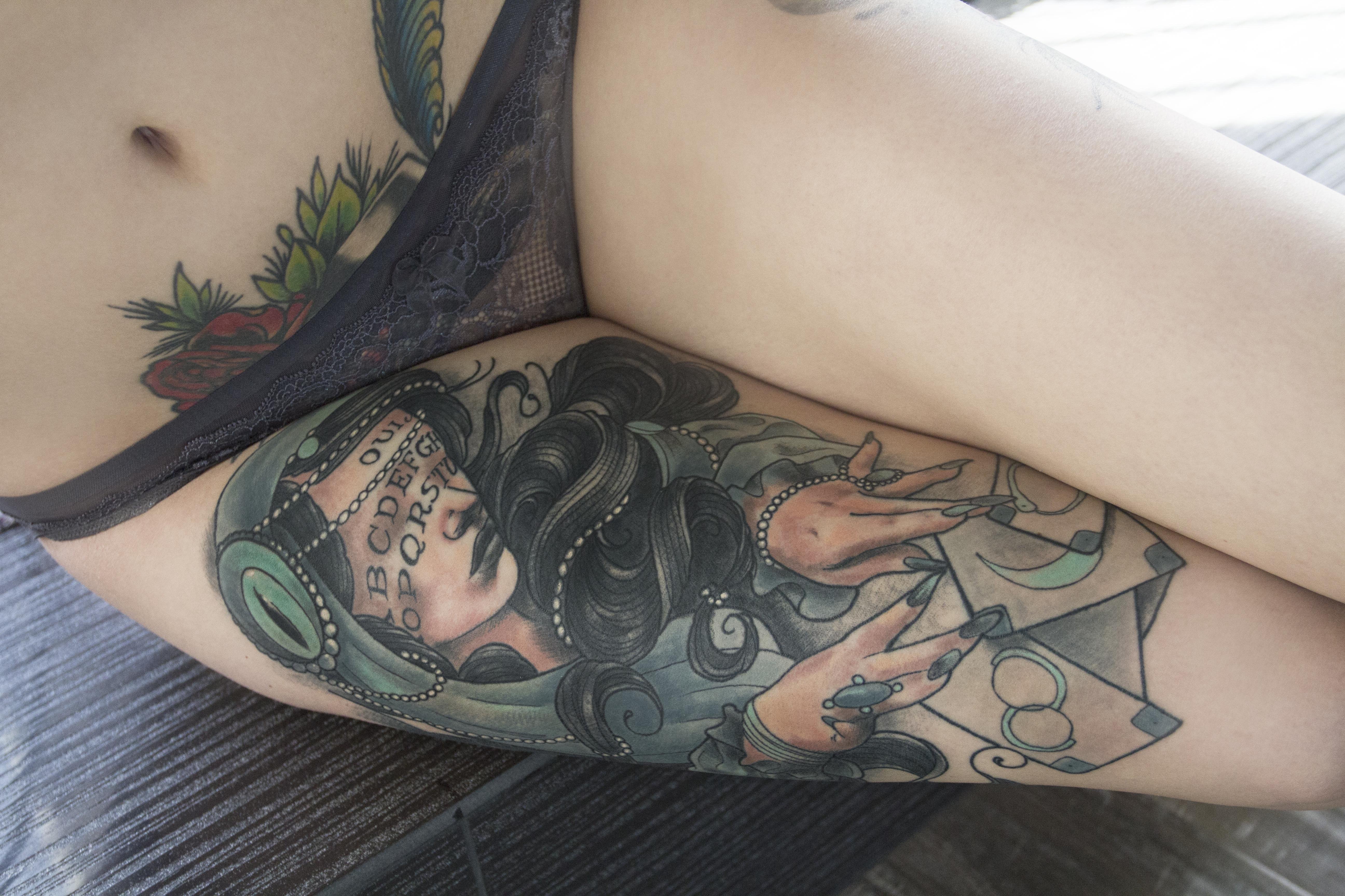 Интимные тату девушек в Северодвинске